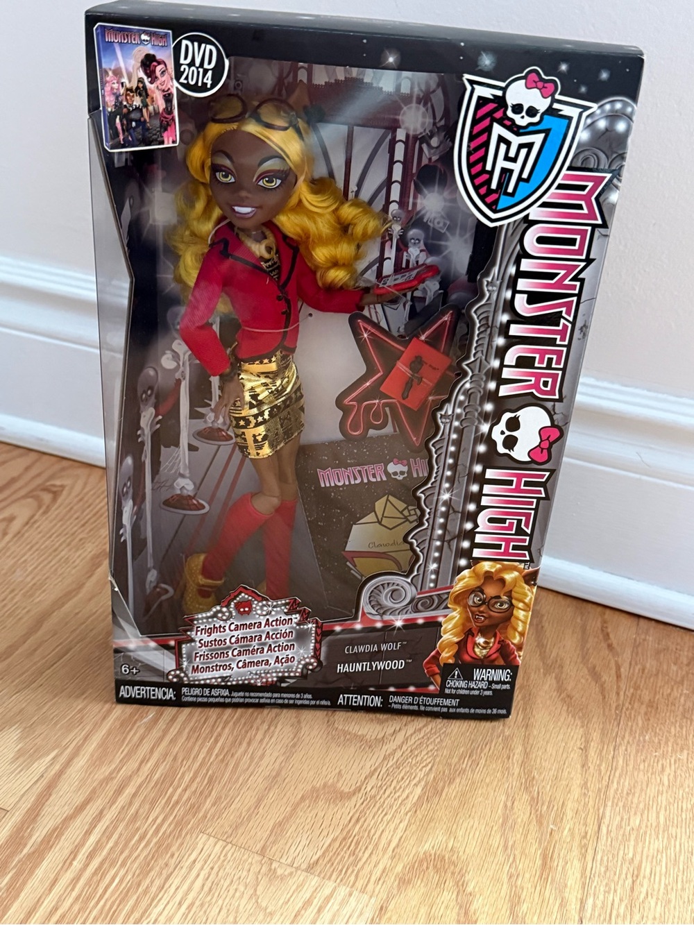 Nwt  Monster High Clawdia Wolf Frights Camera Action Doll Mattel HTF RARE